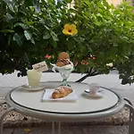 Regina Stella 4*
