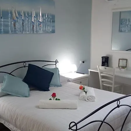 Bed & Breakfast Regina Stella Lascari