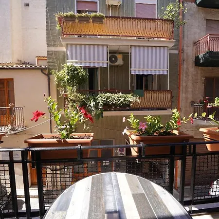 Regina Stella Bed and Breakfast Lascari